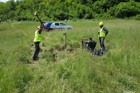 Refraction Seismic (2)