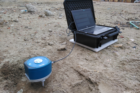 Horizontal-to-Vertical Spectral Ratio (HVSR) (1)